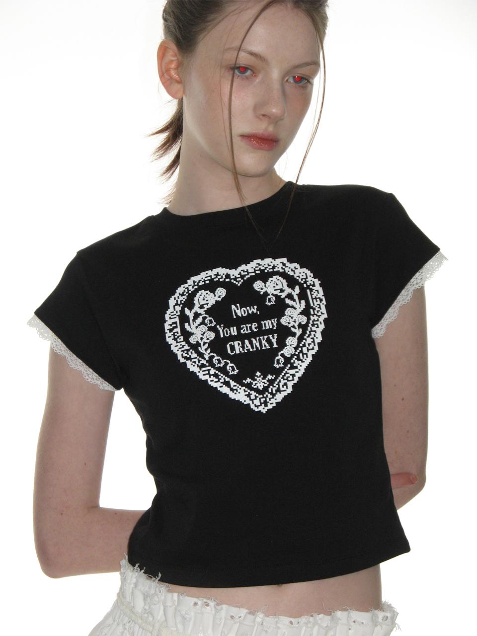 LACE HEART PRINTING TOP_BLACK