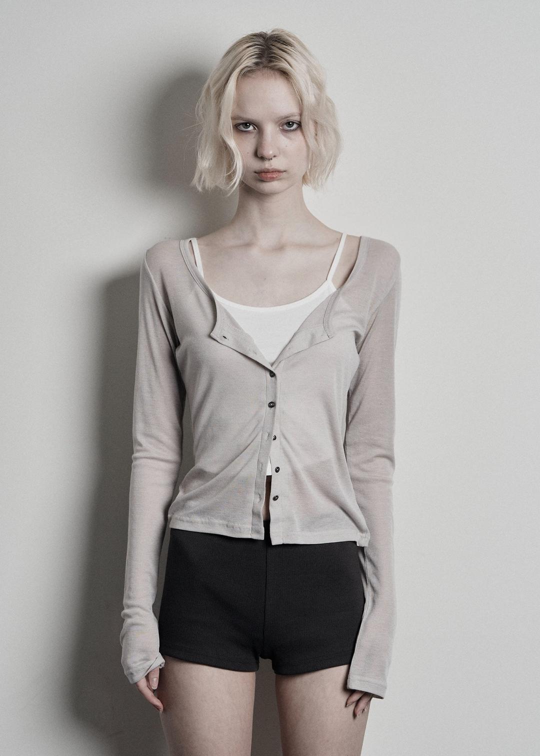 BASIC SCOOPED BUTTON CARDIGAN, BEIGE