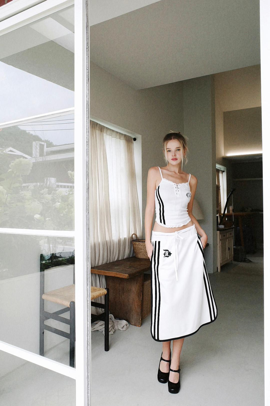 LAYERED LACE TAPE SK (IVO)