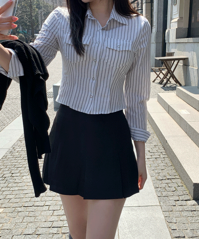 화니유 에버 스트라이프 크롭 셔츠