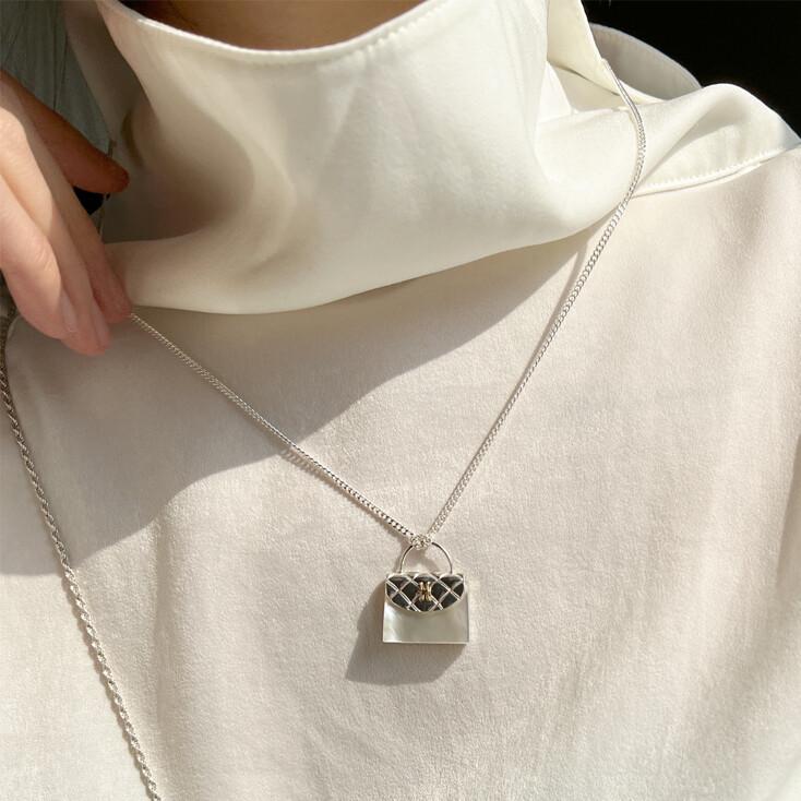 [ 화이트자개 ]Signaure petit Chain Necklace