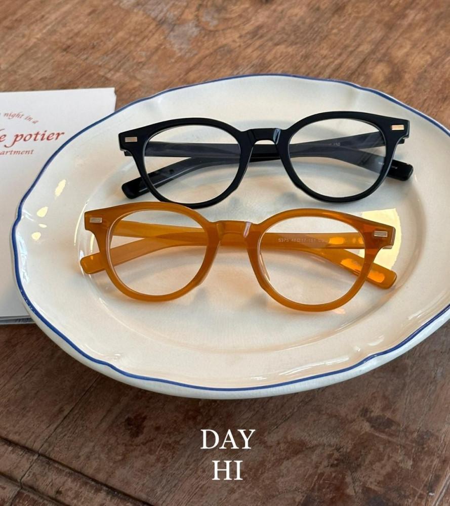 레이어드 카멜 블랙 안경(UV400)