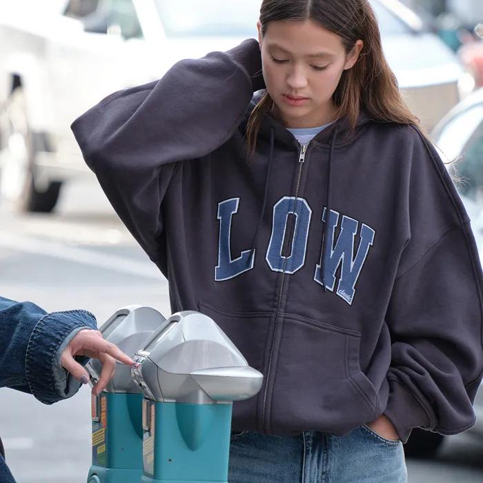 LOW SOFT SWEAT ZIP-UP HOODIE_CHARCOAL_LC267TS12CC