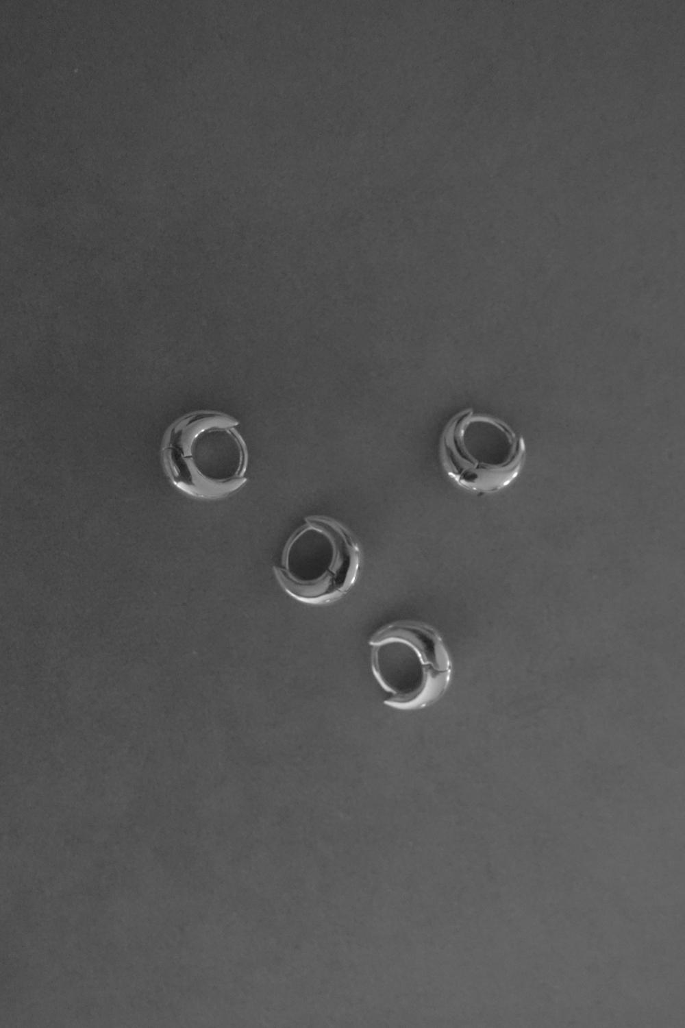 [HAPPYRIM]﻿ 25SP Minimal Hoop Earrings