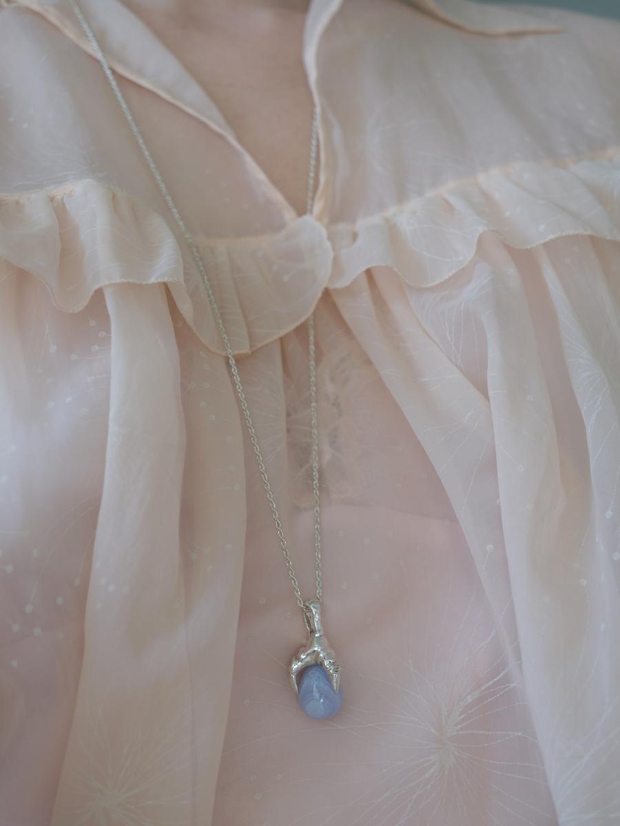 Dragon tear necklace(bluelace agate)