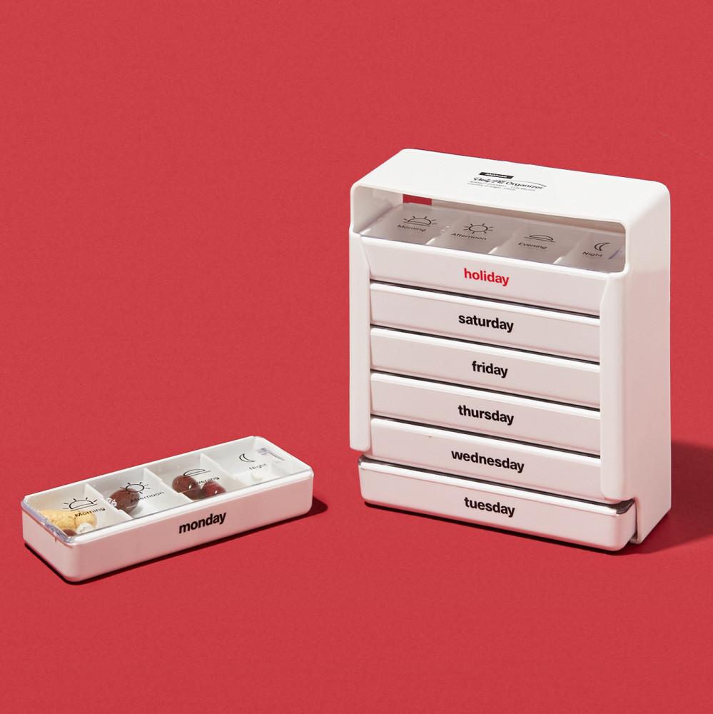 [ANAHEIM] DAILY PILL ORGANIZER / 에너하임 / 애너하임 / 더캑터스호텔