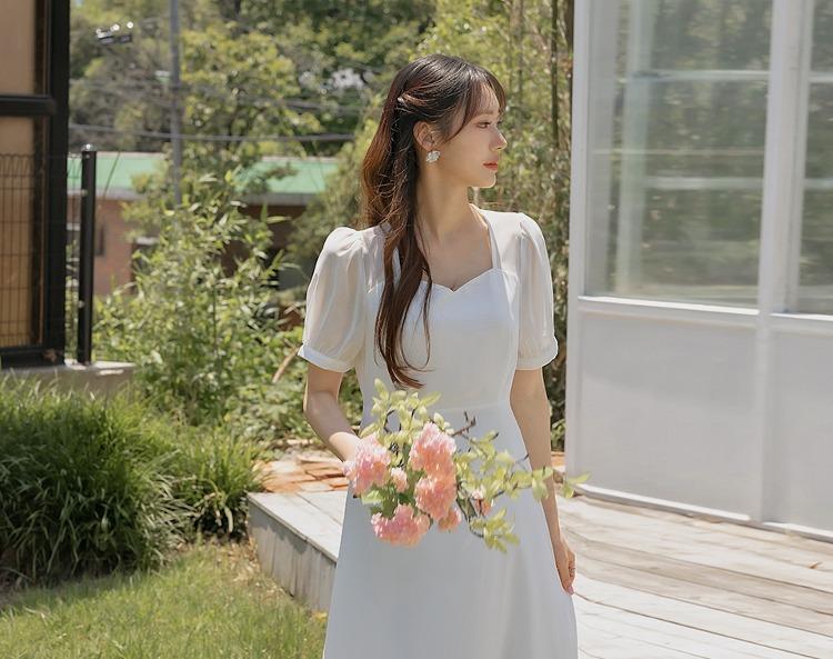 [웨딩룩] 제이니얼 시스루 하트넥 플레어 롱 원피스( 셀프웨딩룩 하객룩 파티룩 셀프웨딩 웨딩 브라이덜샤워 여름웨딩 웨딩원피스 돌잔치 격식룩 웨딩롱원피스 A라인 플레어 고급스러운 우아한 여리 반팔원피스 빅사이즈 )