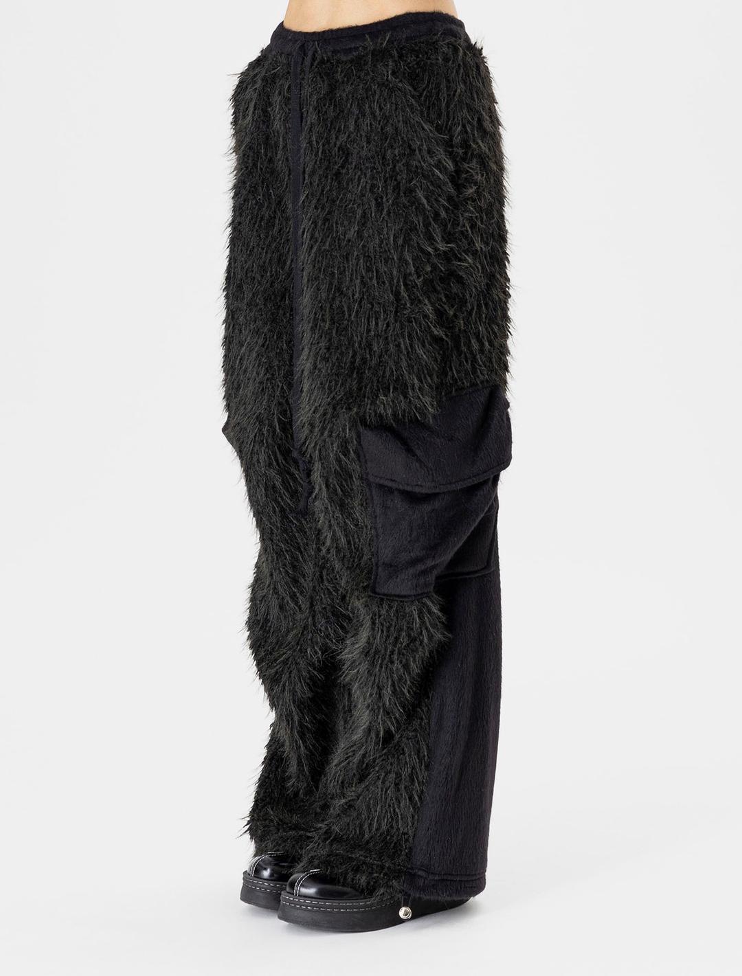 솜속 베일 퍼지 카고 팬츠 블랙 - empty