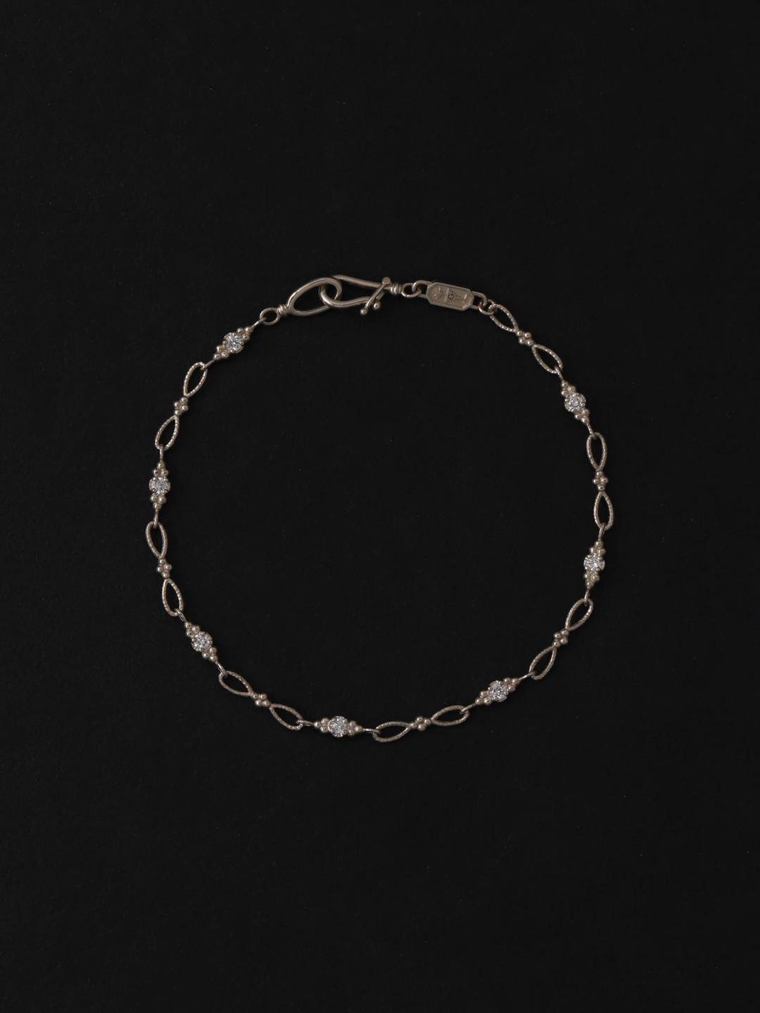 granules & filigree link bracelet.