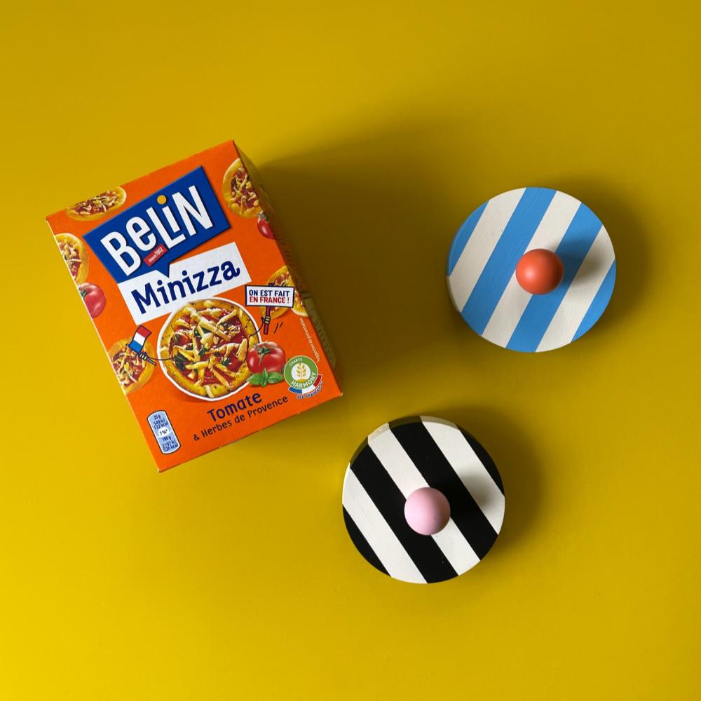 텐더 스트라이프 원 후크 무타공 소품 걸이 행거 고리 옷 벽 문 가방 수건