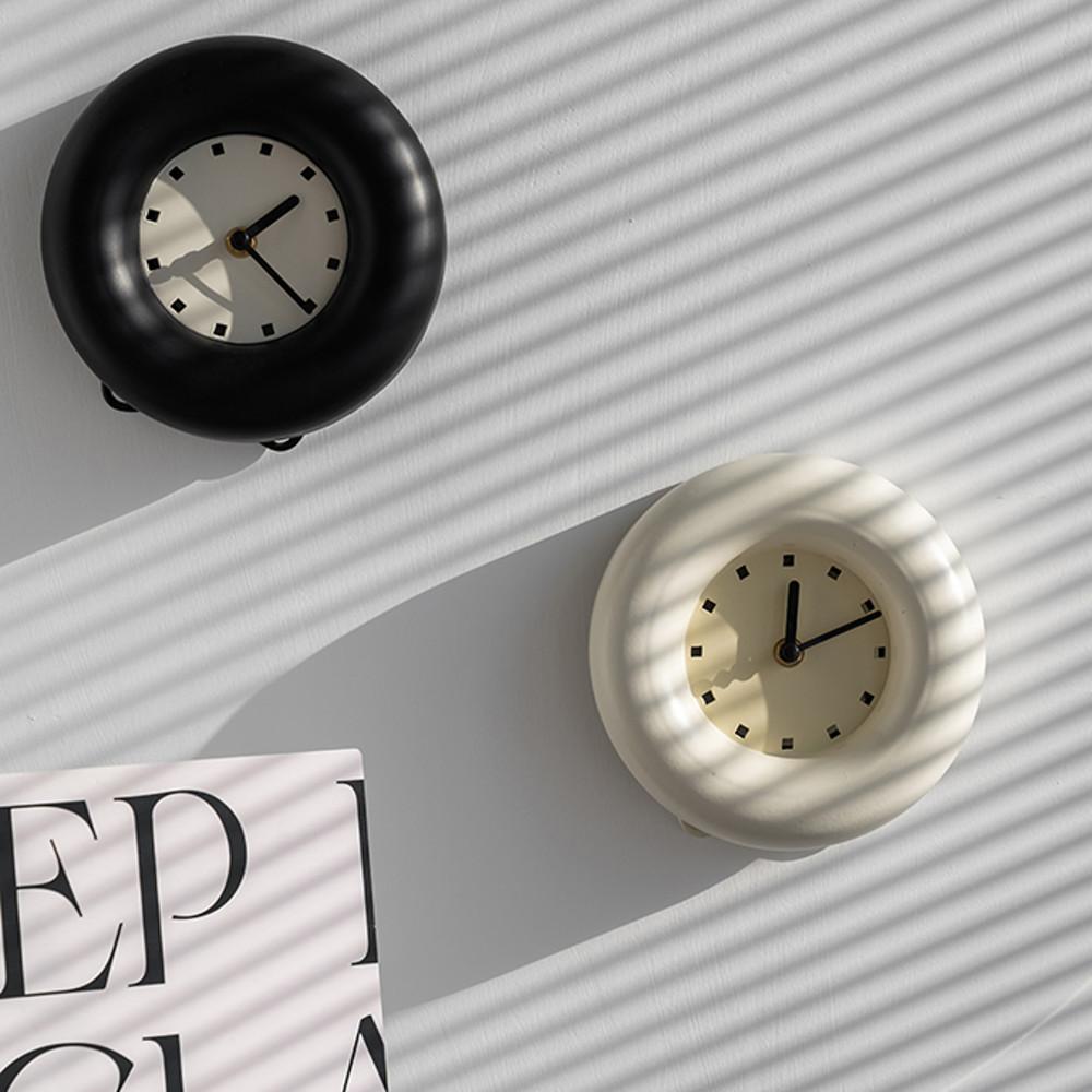 프롬핑퐁 도넛 탁상시계 2type 무소음