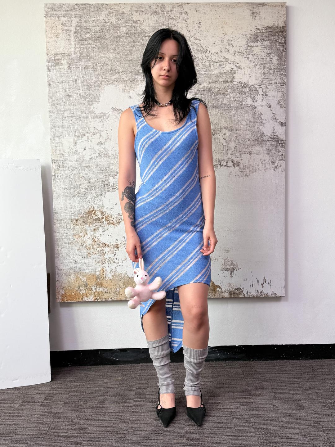 425. Marine unbalance dress