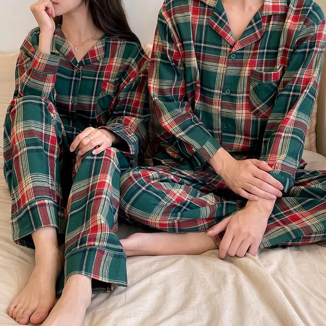 연말인기템크리스마스 갬성 파티 커플 긴팔 메리나이트 체크 잠옷 여성 남성 상의 하의 세트 집들이 선물 신혼부부 선물 이지웨어 홈웨어