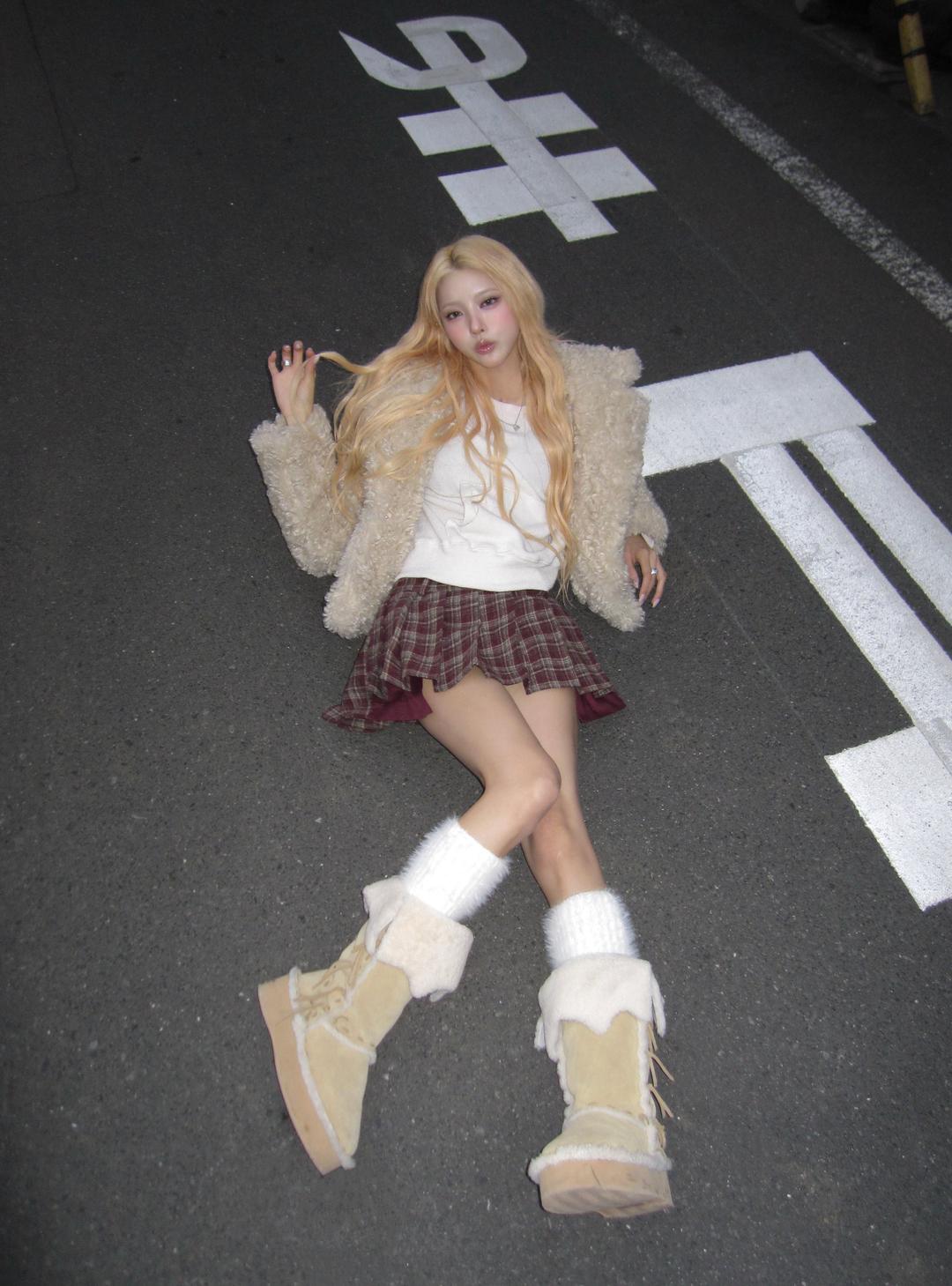 뮨 코지 체크 스커트