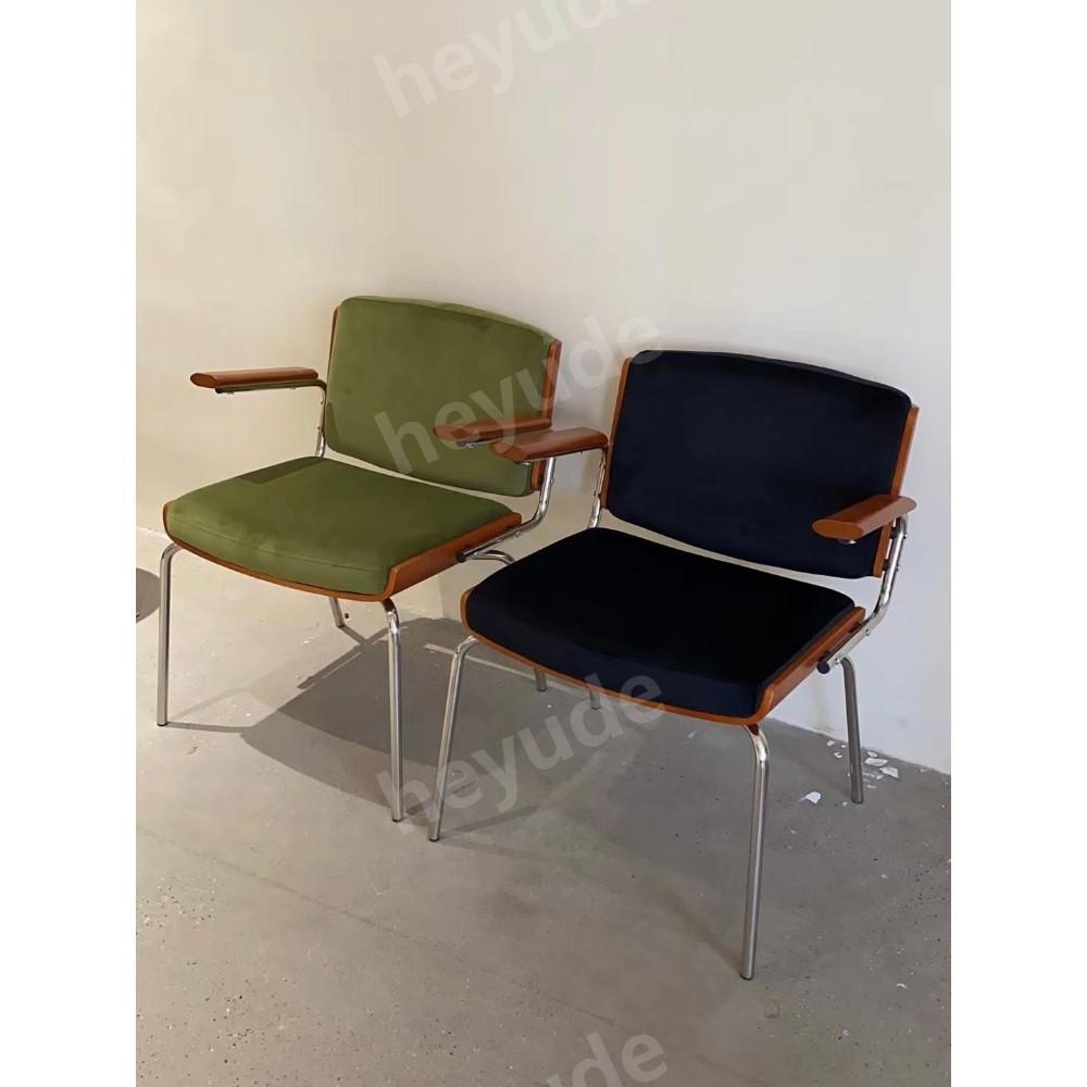 인테리어체어 북유럽 레트로 등받이 식탁의자 카페의자 부드러운 안락 의자