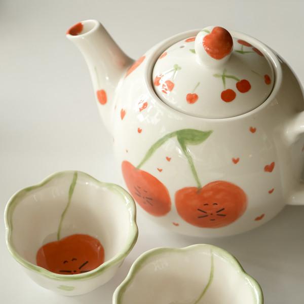 綠 陶藝品 ⚈ 86. 맑은 체리 주전자와 찻잔