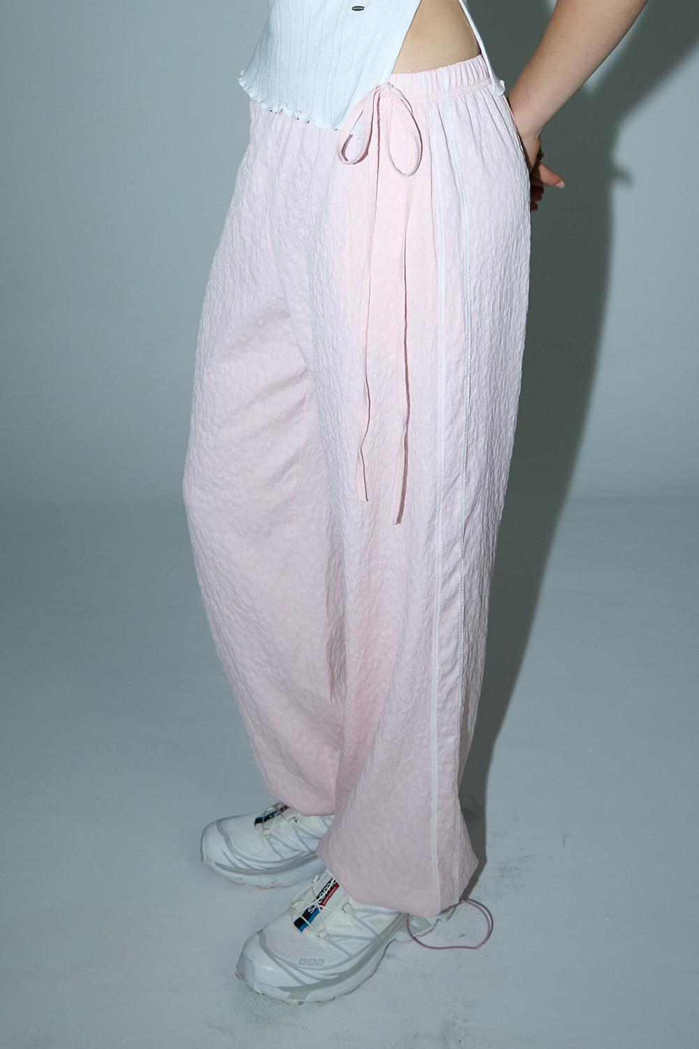 ERIN FLOWER PARACHUTE PANTS - PINK