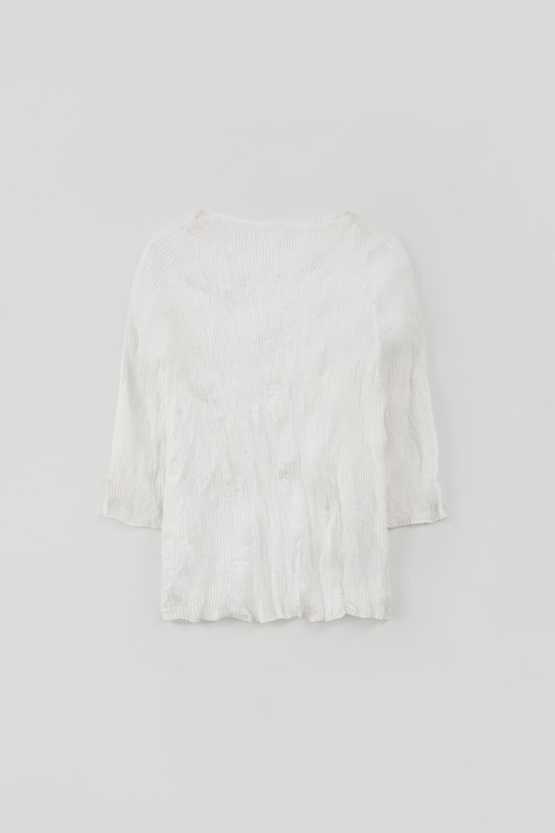 Pleats Boat Neck Top_Ivory