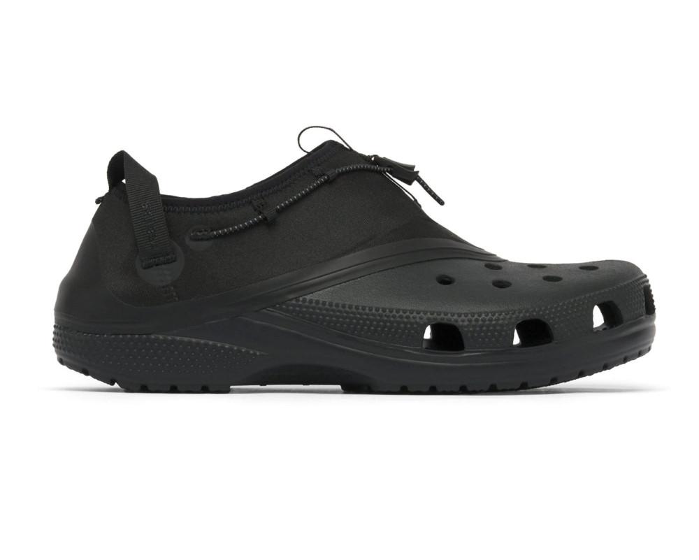 크록스 x 새티스파이 클래식 클로그 블랙 208552-001