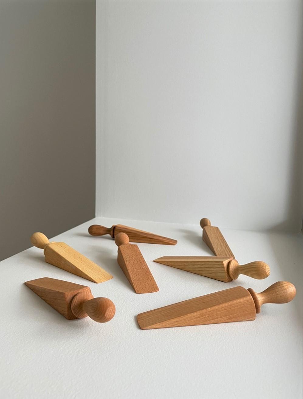 오크 도어스토퍼