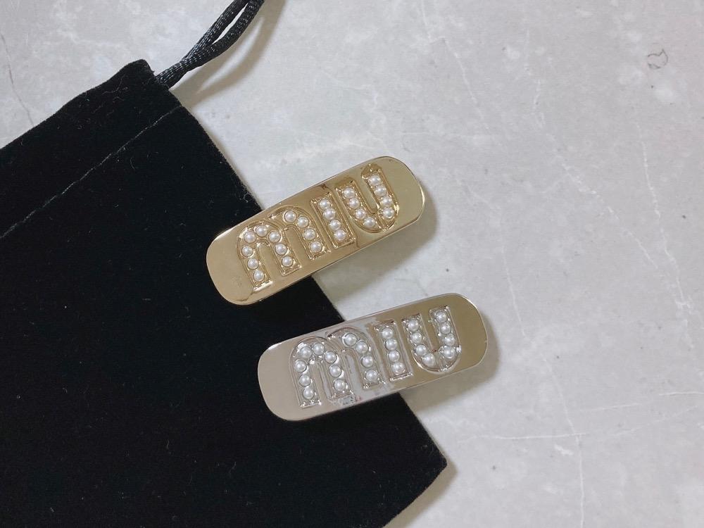 miu 진주로고헤어핀