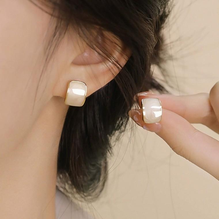 바바무드 [위드기프트] 신비 무드 자개 이어링