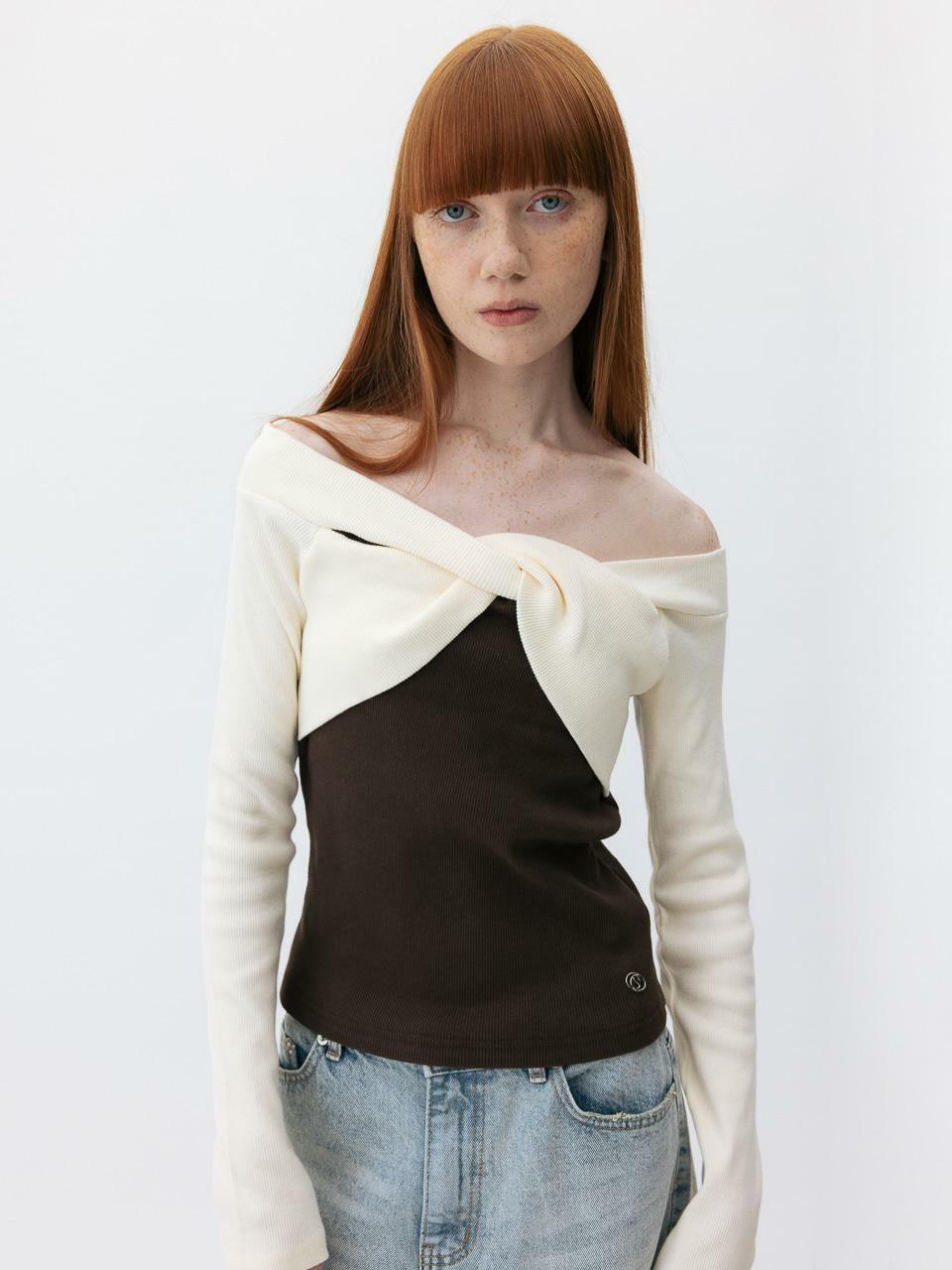 [20+3%쿠폰]CO OFF SHOULDER COLOR MIX JERSEY TOP_BROWN