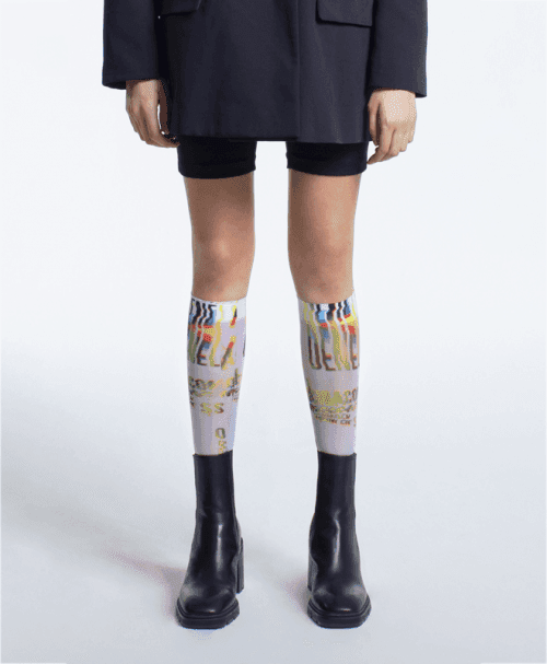 Spread White knee stockings