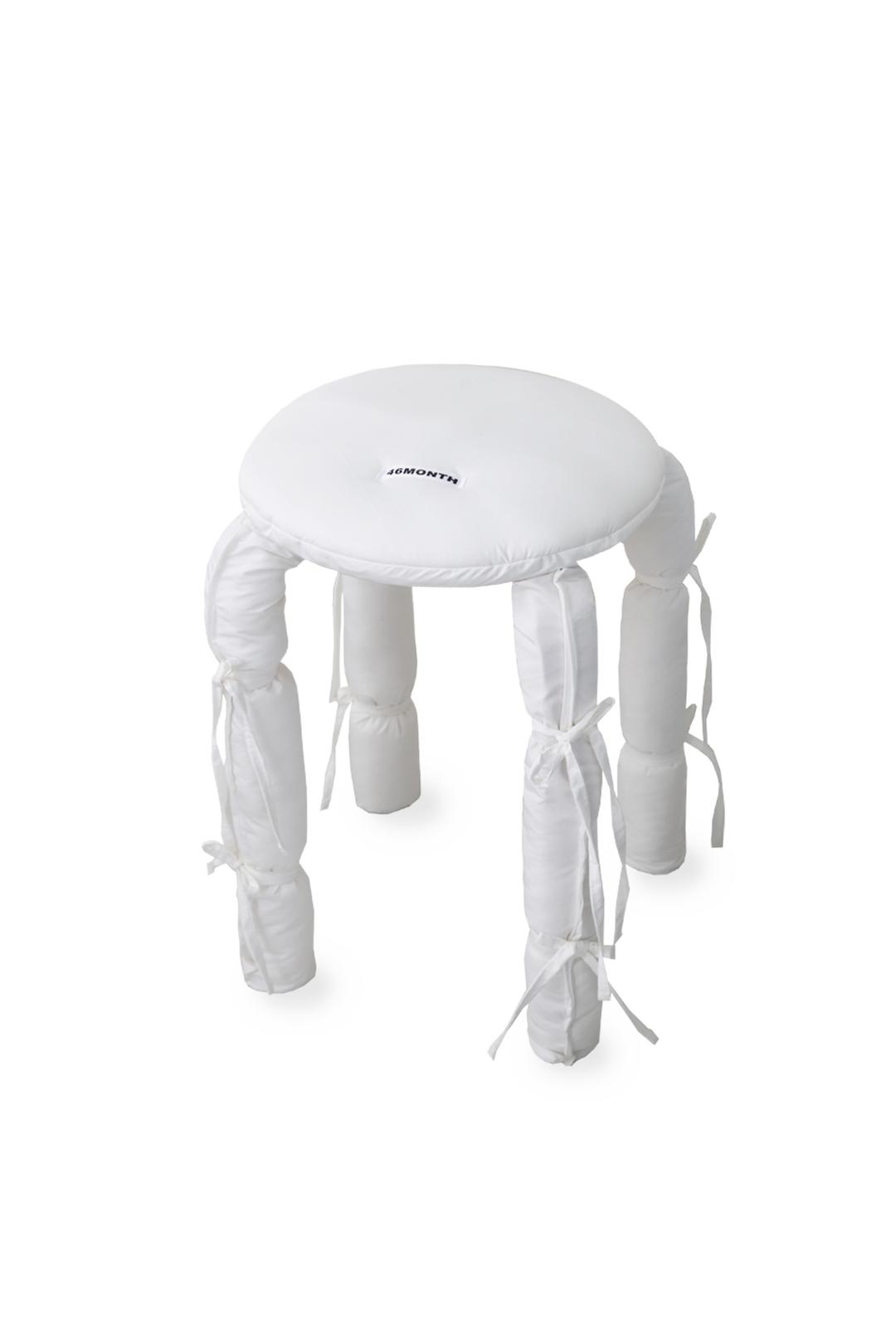 ribbon stool (white)