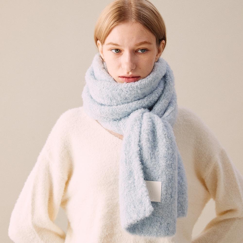 Long cloud boucle knit muffler (BABY BLUE)