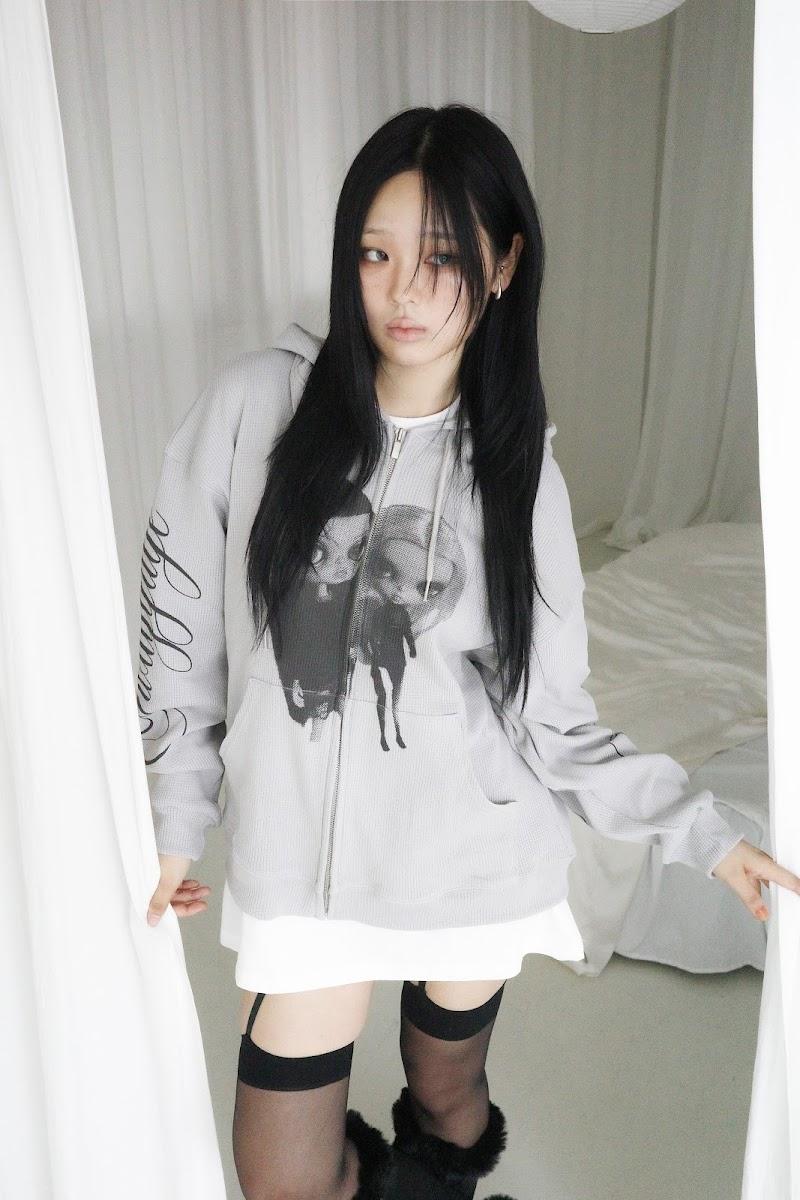 DOLL WAFFLE ZIP UP