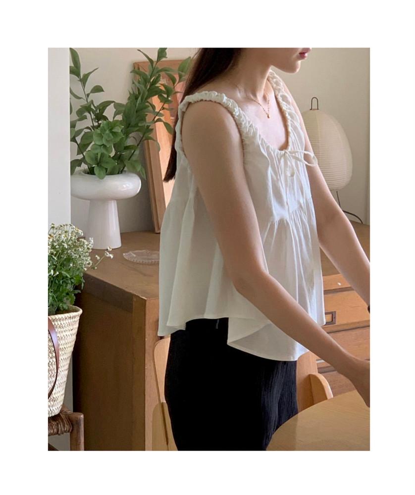 [쿠폰/무배] Verveine 버베인 블루밍 린넨 프릴 셔링 나시 민소매 블라우스 (2colors)