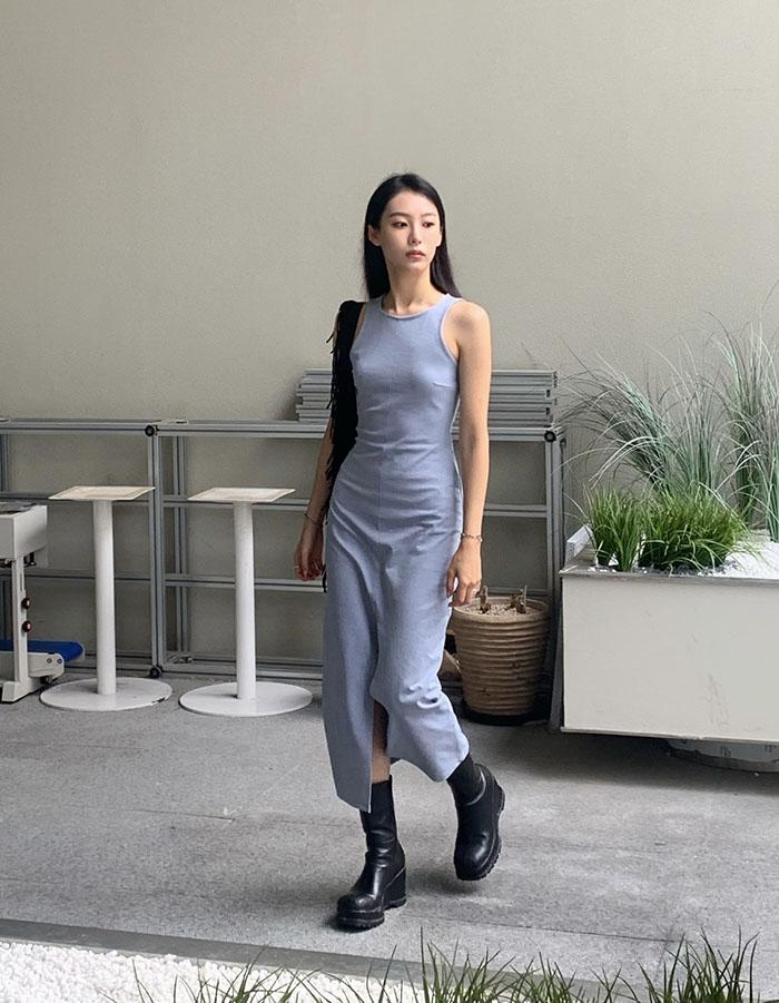 르에브 Halter-neck long dress