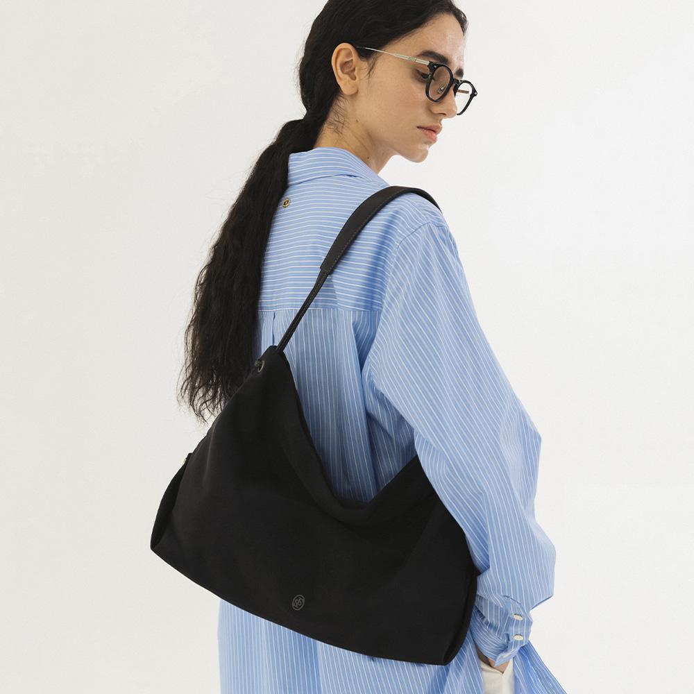 SIAC3071 Lotus Bag_Black