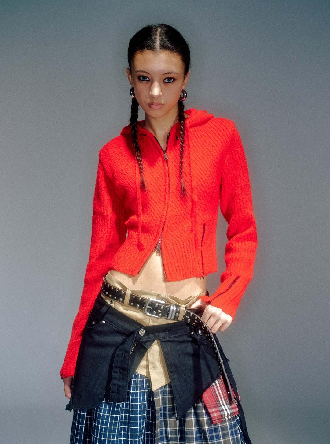 (RESTOCK) WOMEN MORO KNITTED HOODIE ZIP-UP RED