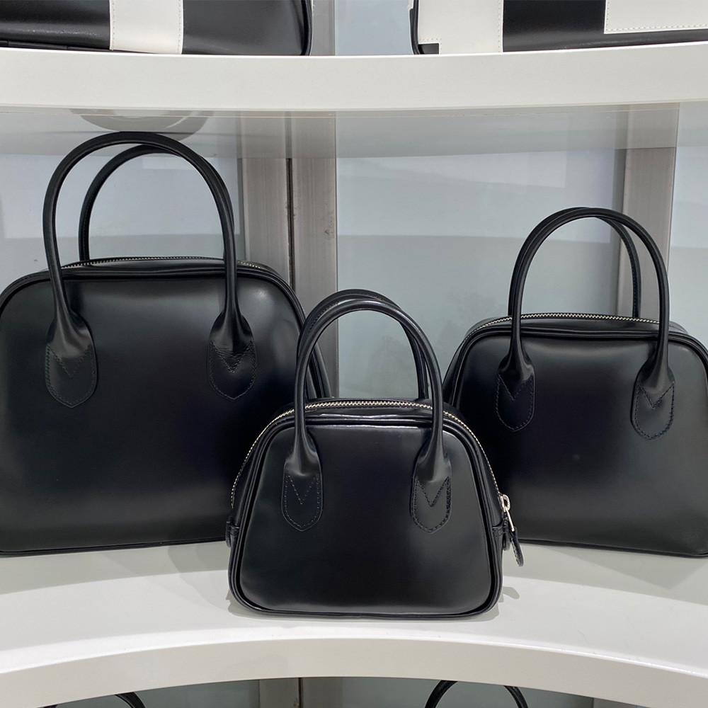 꼼데가르송 아오야마 레더토트백 라운드 스퀘어