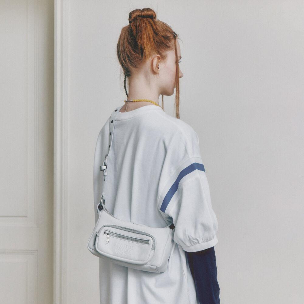 OUTPOCKET HOBO MINI_cloud two-tone brushed