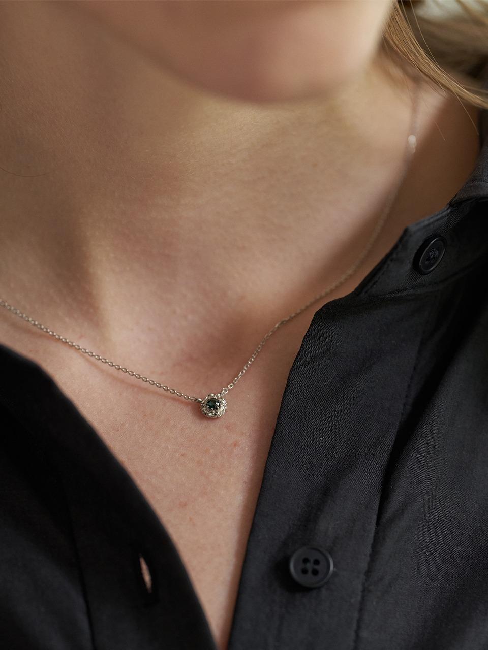 Sprout Necklace (M) (rough diamond)
