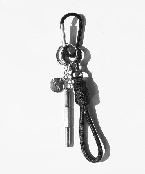 모더먼트(MODERMENT)  카라비너 로프 레이어드 키링 - 사이즈 & 후기 | 무신사