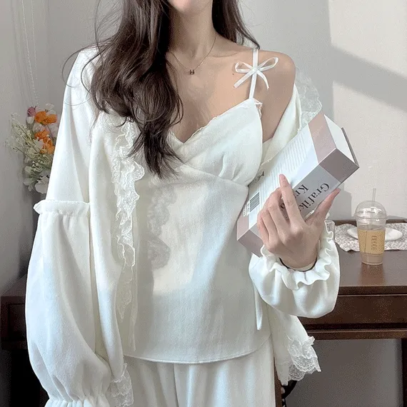 [💌당일/극세사/+XL] 3피스 #B.Night 윈터 청순 화이트 극세사 기모 도톰 레이스 리본 가디건 캡내장 나시 팬츠 겨울 3피스 잠옷 파자마 공주 세트/패드내장 #555