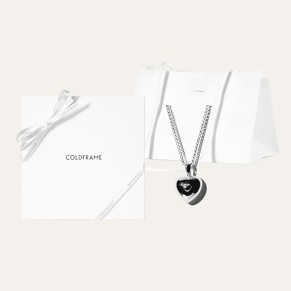 [선물포장/쇼핑백] VERY VINTAGE SILVER HEART PENDANT NECKLACE