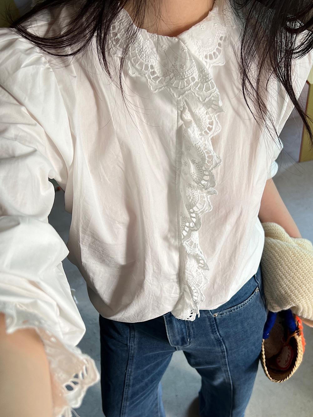 chic neck lace frill blouse - ivory / sold out