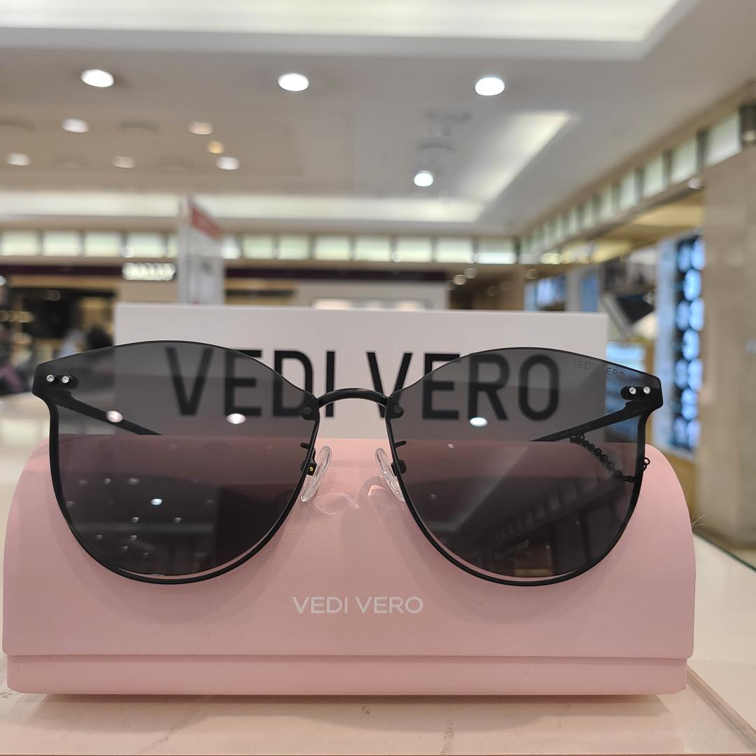 베디베로   체인  캣아이  선글라스VE2031  MBLK