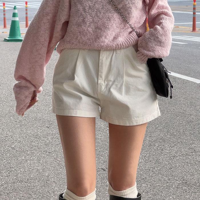 데밋 핀턱 와이드 숏팬츠