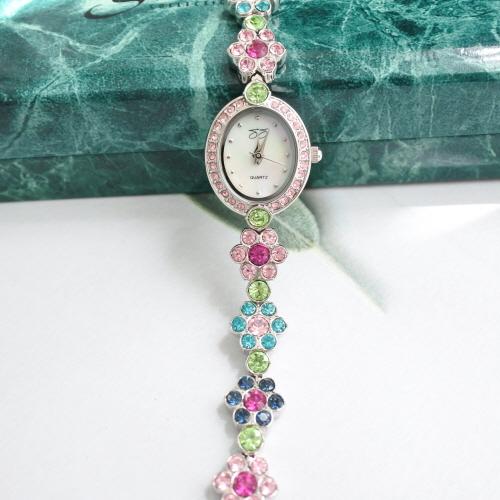 2000s SUZANNE SOMERS flower bracelet watch