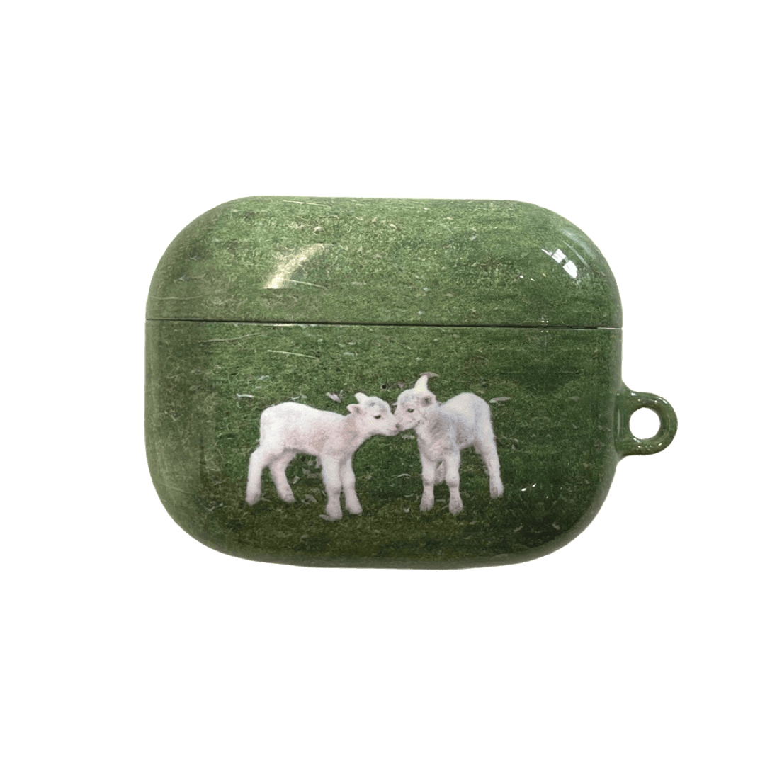 loving sheep airpods case