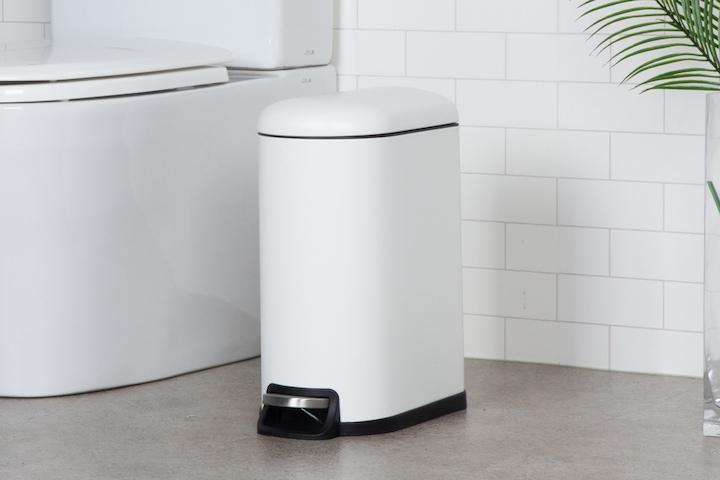 직사각 화이트 무광 쓰레기통/무소음 페달 휴지통 10L