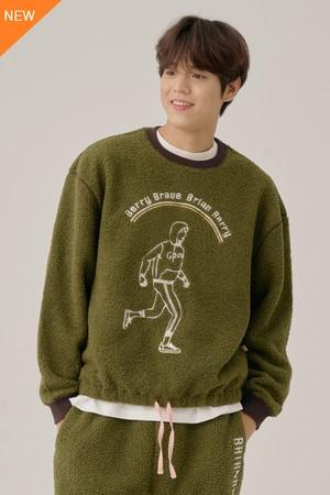 [BRIAN Berry] BERRYMAN SIGNATURE SET-UP TEE_D/OLIVE