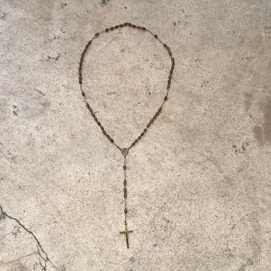 빈티지 00s y2k 황동 & 올리브 우드 묵주 핀터레스트 목걸이 | 후루츠패밀리