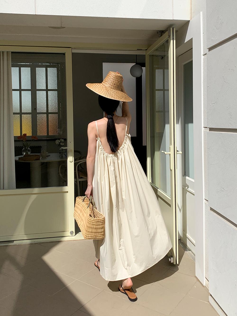 Vacation backless dress